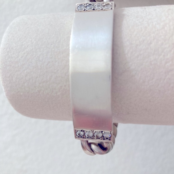 Vintage M&J Savitt Bracelet - Picture 9 of 9